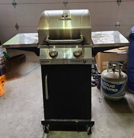 Bbq Grill Char-Broil Performance 1