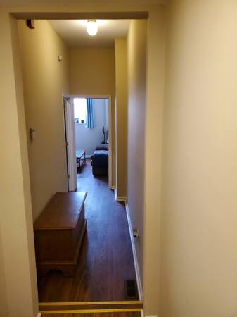 $1,400 / 2br - Fishtown 2br   Super high ceilings and private patio space (Fishtown) (Philadelphia)64024499769347123