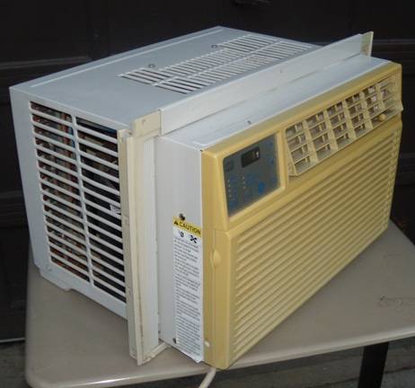 Air Conditioner Window Unit VERY nice powerful 8.000 btu works great 1
