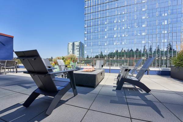 $5,995 / 3br - 1842ft2 - Pet-Friendly, Social, and Totally Bellevue  Your Next Home63862176916225122