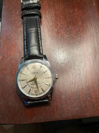 Vintage ORIS hand wind automatic watch 1