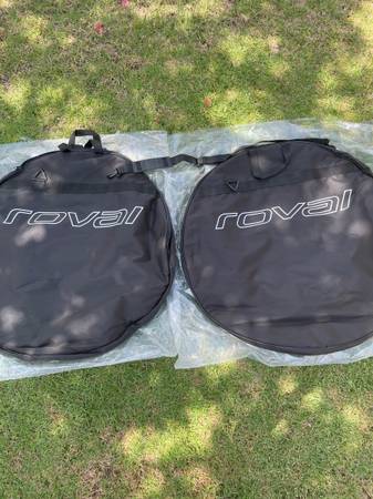 Specialized ROVAL Wheel Bags 1