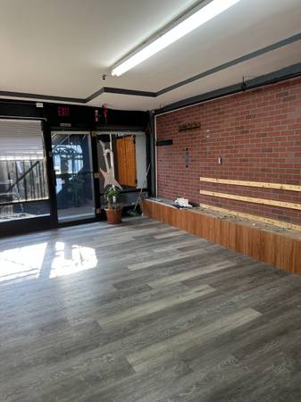 $2,700 / 550ft2 - Commercial Office Space For Rent (Basement) (Corona/Jackson Heights)63945495462914124