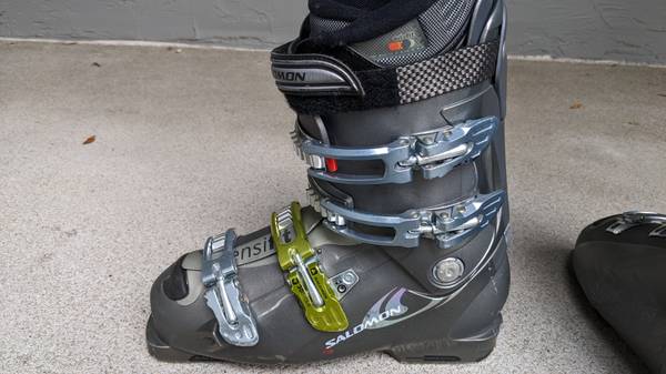 Salomon XWave Ski Boots 1