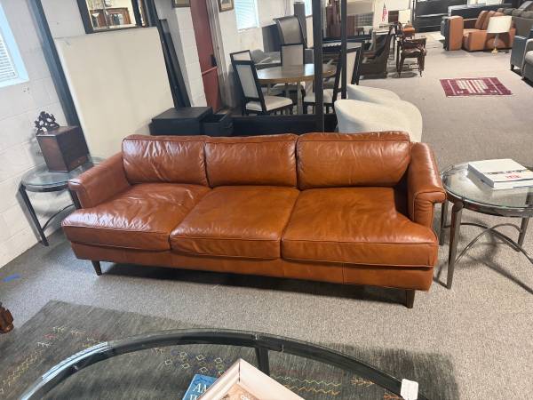 Modern KFI Studios Leather Sofa 1