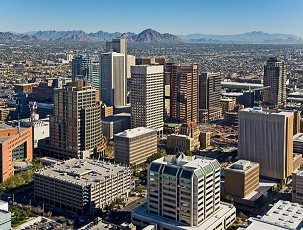 $1,095 / 1br - MOVE IN for $500 + 1 FREE MONTH + Balcony / Yard - Near ASU Main (Phoenix)64047709019265124