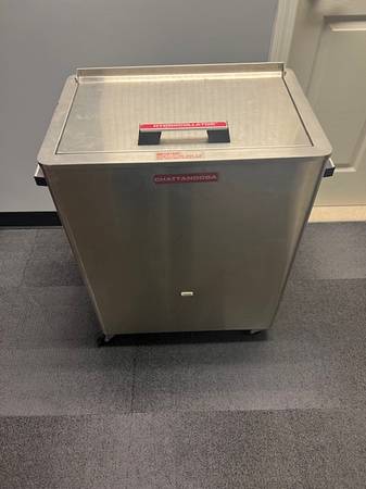 Chattanooga Hydrocollator M-2 mobile heating unit 1