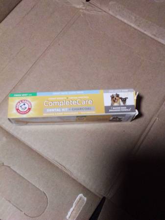 Pet toothpaste 1