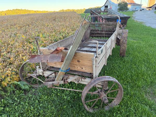 Manure spreader 1
