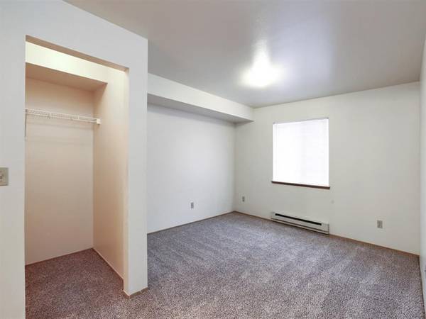 $1,571 / 3br - 1121ft2 - Lavavajillas, Patio/Balcón, Plazas de aparcamiento cubiertas (355 Meadowbrook Ct, Bellingham, WA)63920957075970124