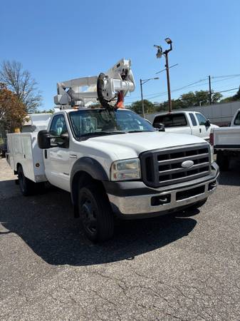2005 FORD F 550 HEAVY DUTY BUCKET TRUCK - POWER STROKE 1