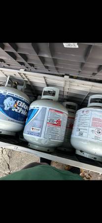 1/2 Full Propane Tanks 1