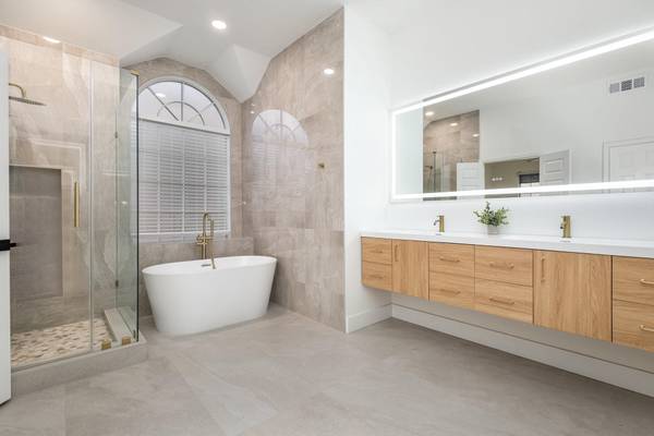 $769,000 / 6br - 3341ft2 - +++A  HERMOSA Casa en Plano CON PISCINA y Mejoras de Alta Gama*6Dormitorios*3Baños++ (Plano, Texas)63867601507459124