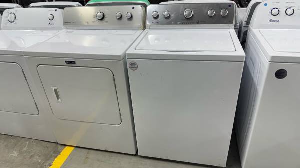 Maytag washer and dryer set 1