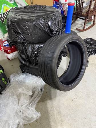 4 2025 Hankook Ventus S1 Evo 3 UHP Summer Tires 1