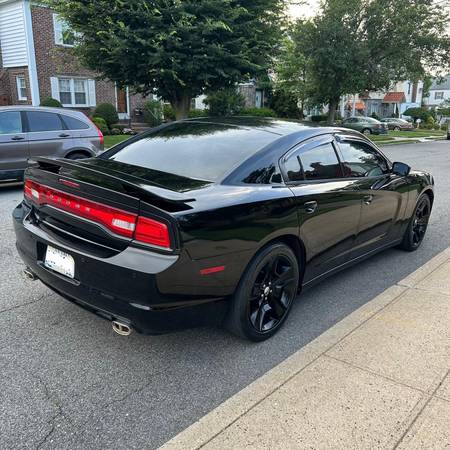2013 Dodge Charger SE, Clean Title, 57k Miles, Well Maintained - $12,900 (Bayside)63614394879107124