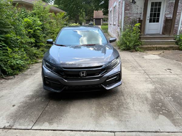 2020 Civic Si sedán de 4 puertas. 11 000 $ en mejoras. - 29 000 $ (Urbana)63625032832001121