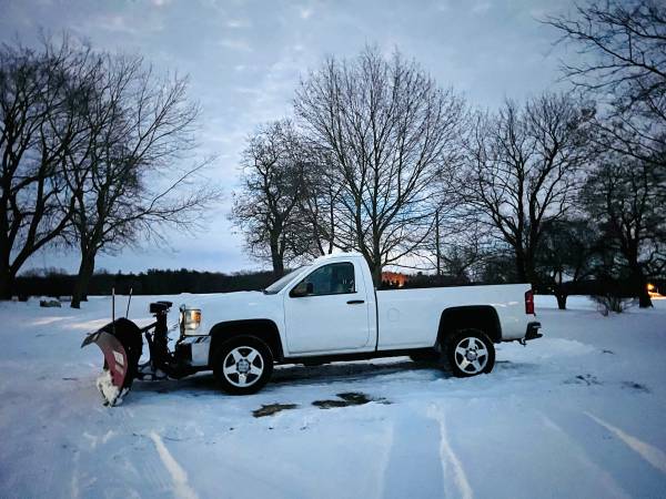 Snow plow truck looking for work 1