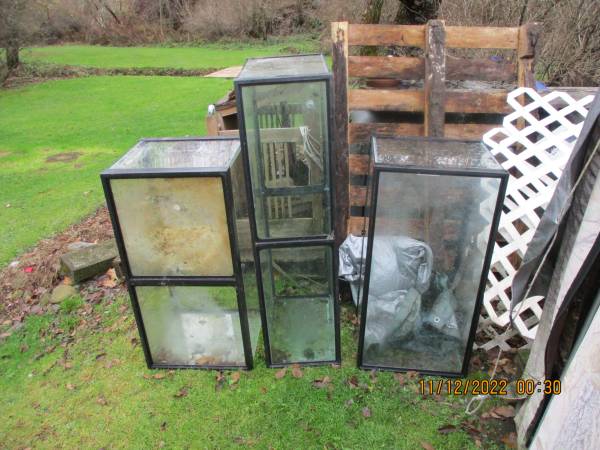 Reptile / Fish tanks 1