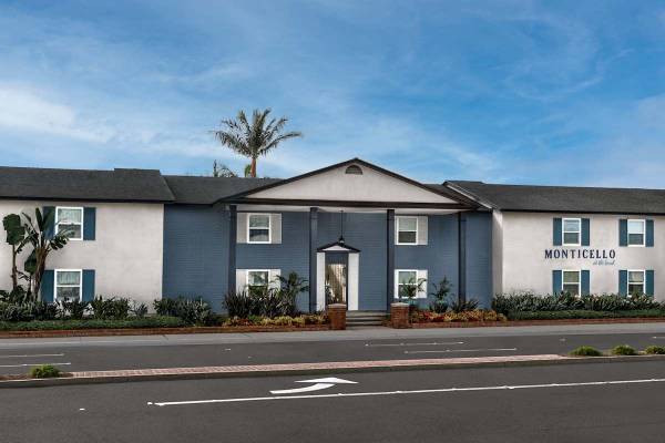 On-Site Laundry Facilities, Gas Range, Private Patios 1