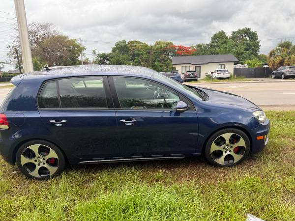 2010 Volkswagen GTI 2.0T Hatchback Excellent Condition - $5,900 (Miami, Cutler Bay , South Dade)63480007504001123