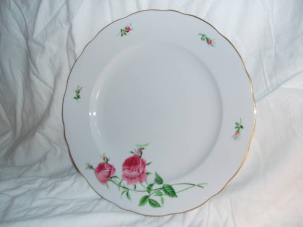 Christineholm Porelain Rose China 1