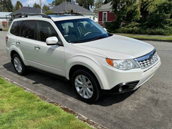 2013 Subaru Forester 2.5x Edición Limitada - $12,90063623387784065123
