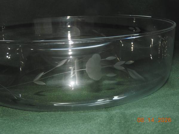 Princess House Handblown Heritage Chip and Dip bowl 1