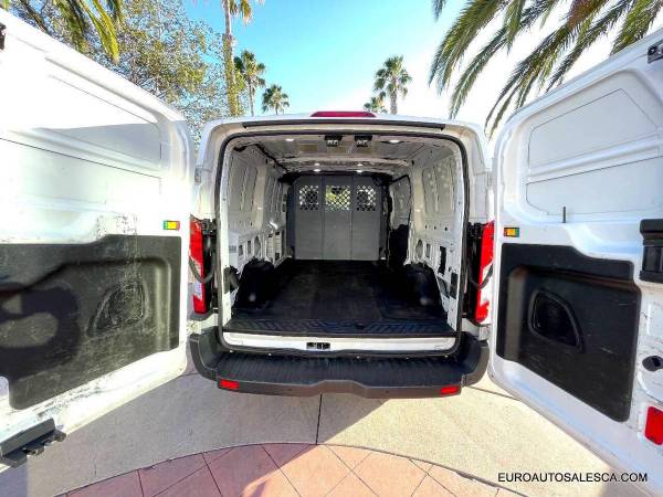 2018 Ford Transit 250 3dr - Photo 10