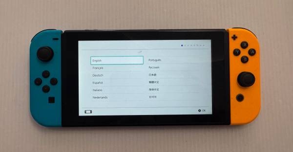 Nintendo Switch HAC-001(01) 32GB Console w/ 256GB SD card - video