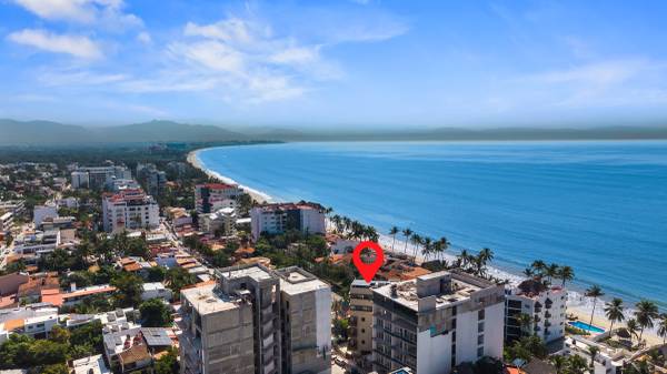 Bucerias,  Zona Dorado  PENTHOUSE $752,500. USD 1