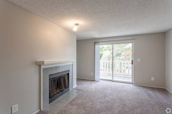 $1,000 / 1br - 750ft2 - Country Glen Apartments - $1000 Rent Concession (Kent)64031311011457121