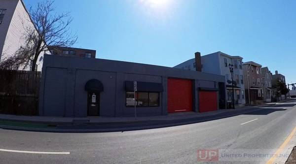 Warehouse space located at 147 Broadway in Everett 1