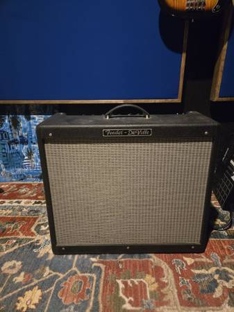 Fender Hot Rod Deville 2x12 1