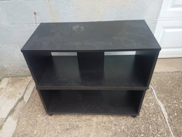 Wood Shelves - 2 Stacking. SEE MAP 1