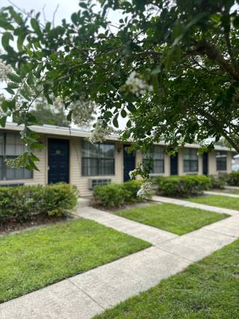 $995 / 300ft2 - Cozy Studio Available  ! Apply Online for Free! (Palatka)63848521998467121