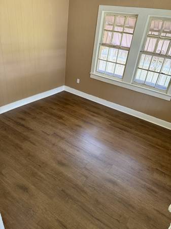 $900.00 / 3br - Charming Single Unit in Baton Rouge | 5852 Byron St | $900/mo63902820146434120