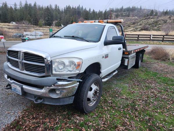 Camión grúa Dodge Ram 5500 - $24,000 (Spokane)63613077678977121