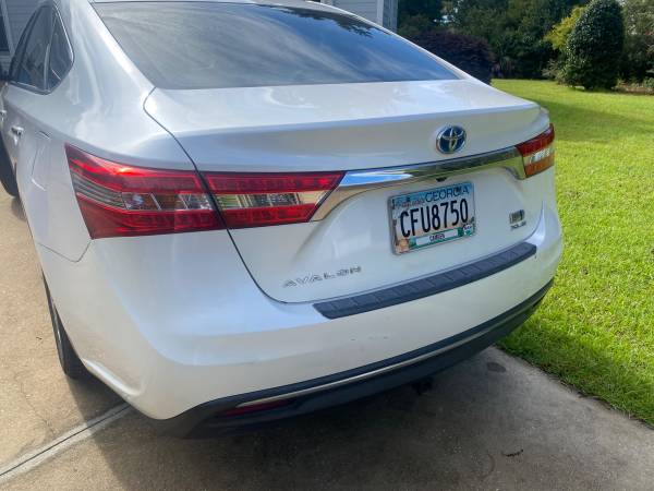 Toyota Avalon Hybrid XLE Touring - $9,990 (Waverly)63470245743233123