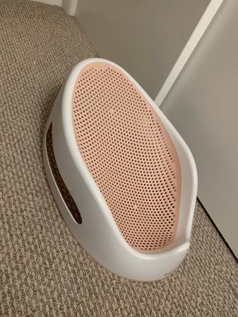 Baby bath tub - $15 (Bethel)63438719701633121