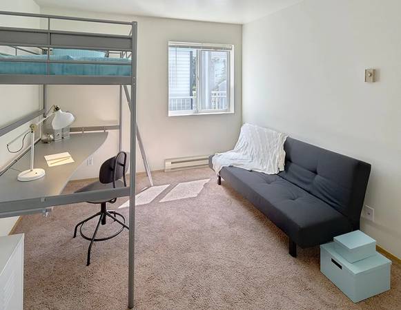 $700 / 4br - By-The-Bedroom | Apartment for Rent! | Minutes from WWU! (Bellingham)63509649910657122