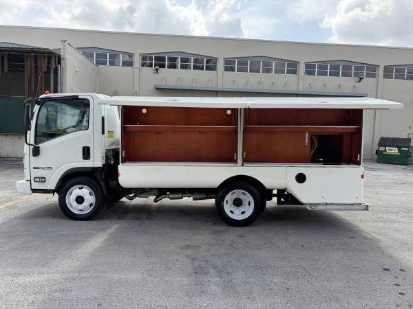 2018 Isuzu NPR HD - Photo 7