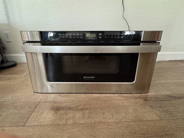 30" Sharp Microwave Drawer 1