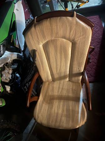 Rocking chair 1