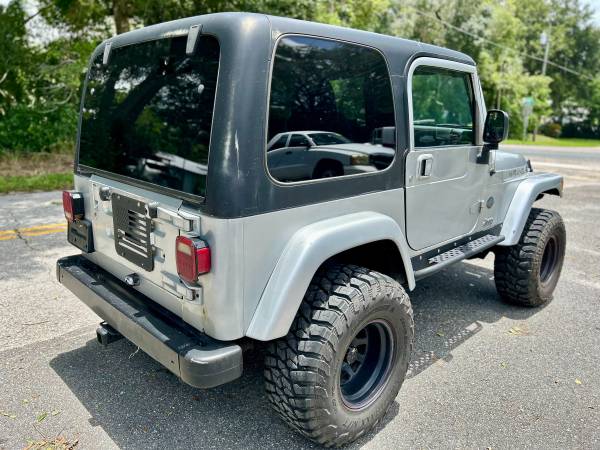 2003 Jeep Wrangler Sport 4.0 6 Cylinder 5 Speed Manual Transmission - $6,995 (Sorrento, FL near Sanford.)63483551120771121