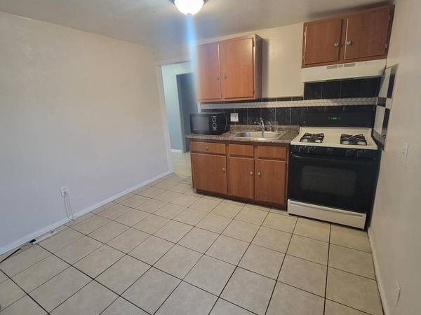 For Rent 1bed/1bath 1