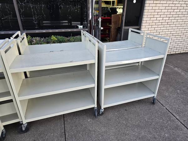 Flat Shelf Book Trolley 1