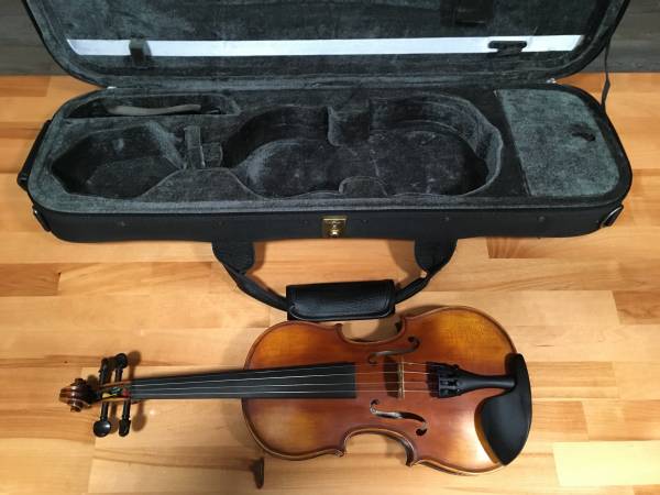 Classical Strings student violin 1