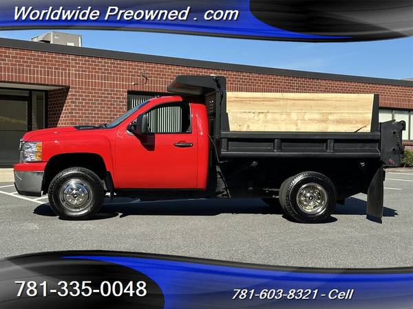 2013 Chevrolet Silverado 3500HD 4x4 Camión volquete 9' de largo 6.0L V8 #1468 - $23,900 (South Weymouth)63486394782979122