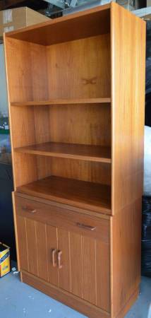 Mid Century modern McM Danish Wood Hutch Bar Book Shelf Draw Shelves 1